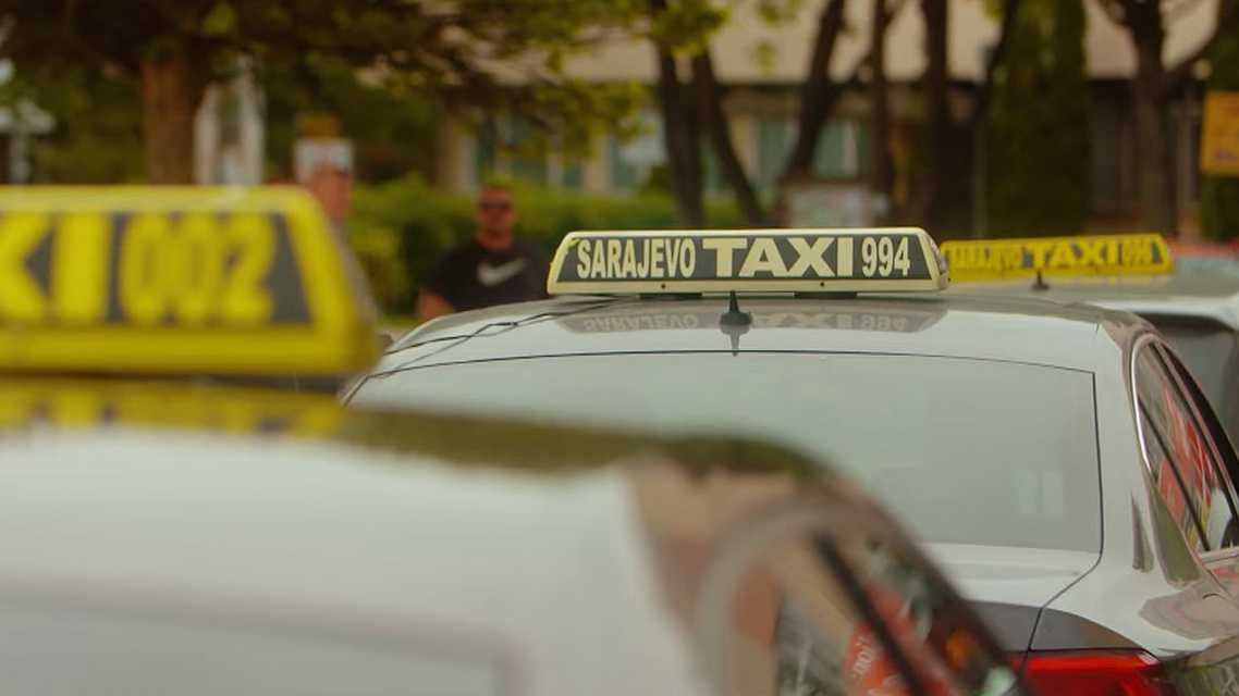 Fullscreen - Halo taxi